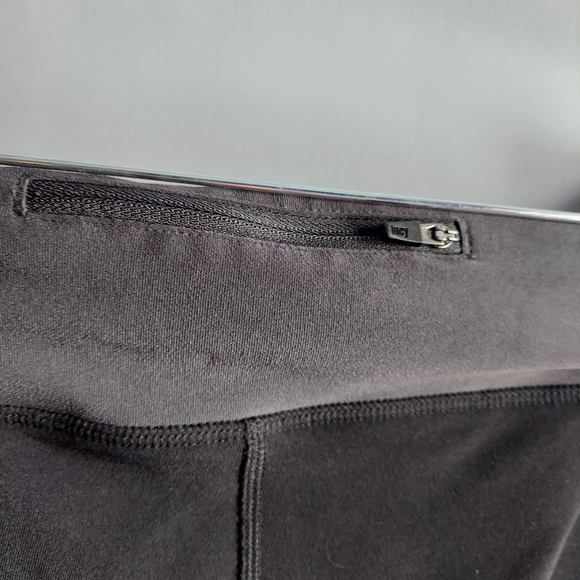 Lucy Cropped Capri Leggings Athletic lucytech L - Picture 4 of 5